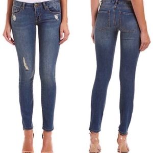 Cabi Destructed Skinny Jean 5087